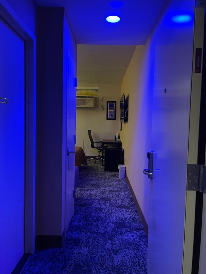 7 Days Hotel New York Bagian luar foto